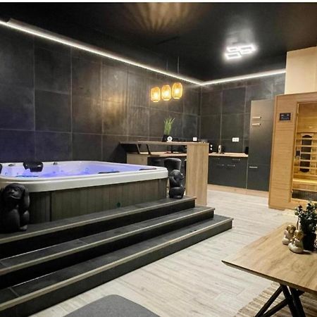 Appartamento Ancram Spa Miskolc Esterno foto